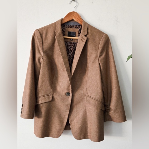 The Limited Jackets & Blazers - Tan The Limited Blazer Leopard Print Lining Size Large